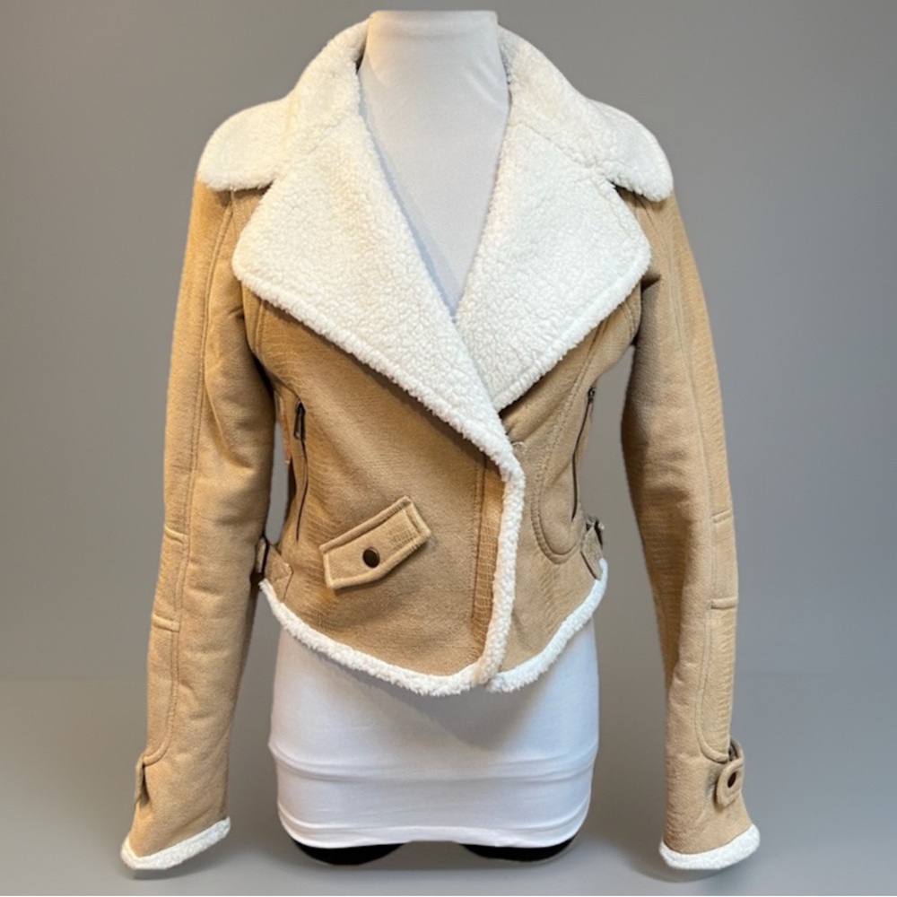 Stylish Tan Faux Sherpa-Lined Jacket sz L